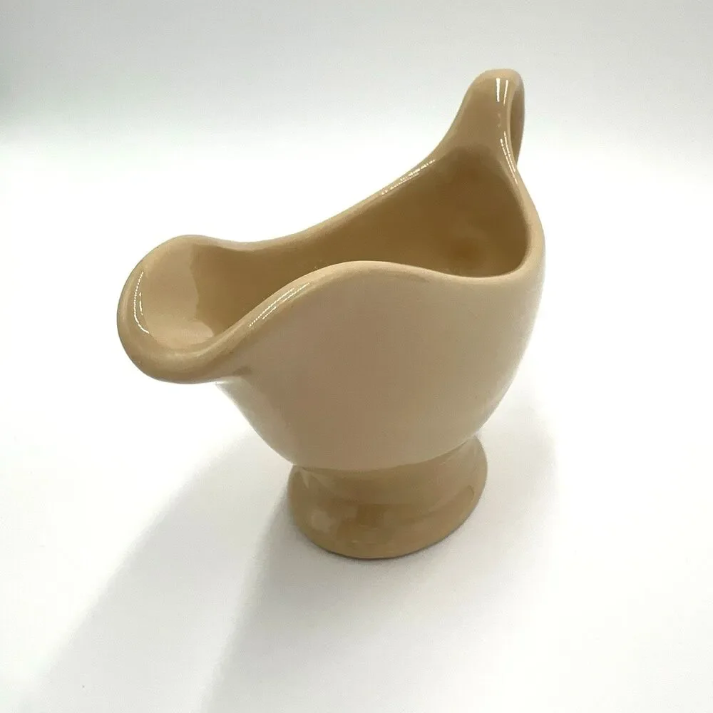 Shenango China Gravy Sauce Boat Beige Tan New Castle PA P-24 1966 Made in USA